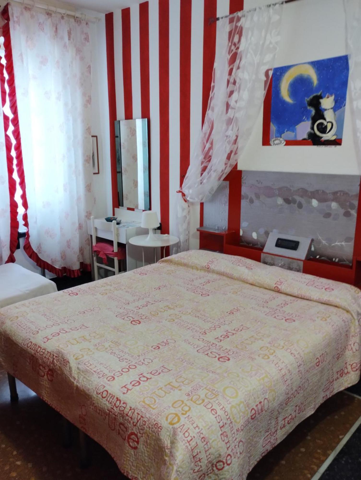 Hotel Della Piazzetta Varazze Buitenkant foto