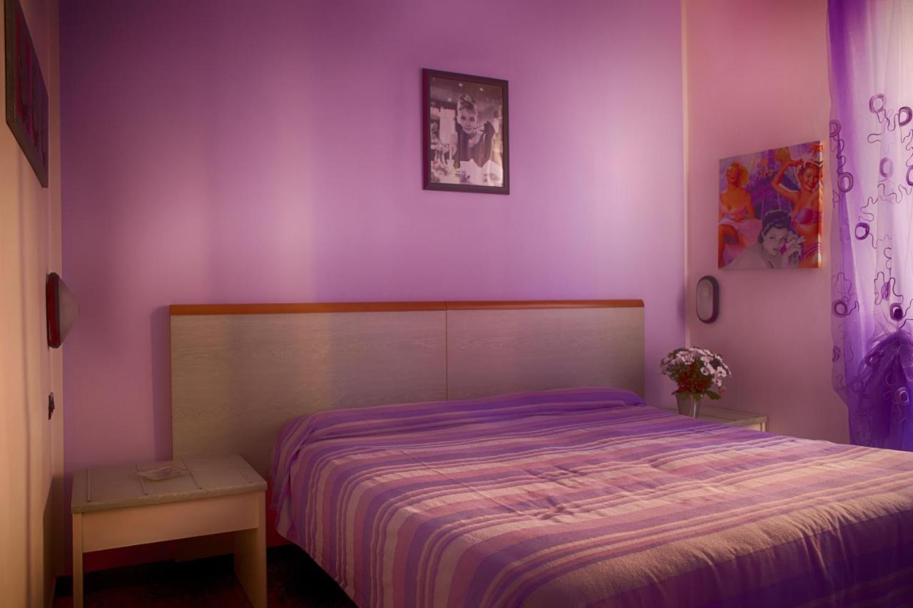 Hotel Della Piazzetta Varazze Buitenkant foto