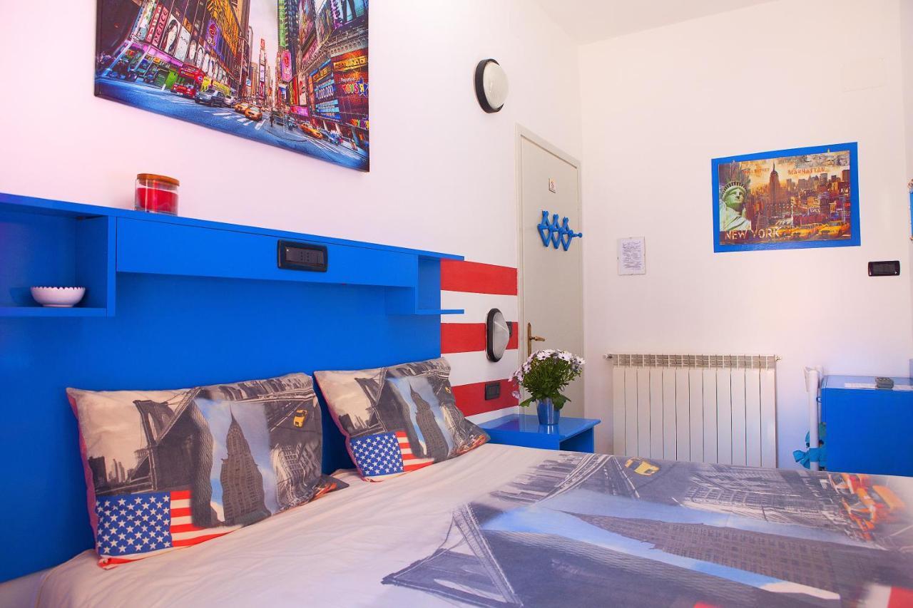 Hotel Della Piazzetta Varazze Buitenkant foto